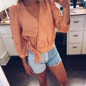 Madewell Wrap Top in Star Scatter Peach